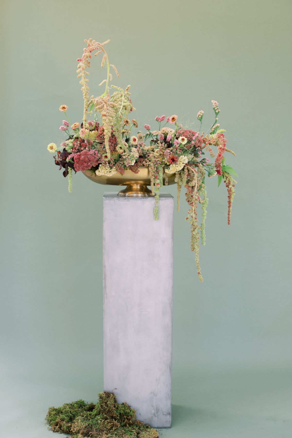 bridal flowers sitting on pedestal